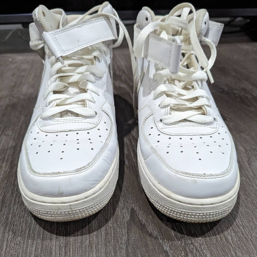 Men's Nike Air Force 1 Mid Size 11 - Picture 2 of 2